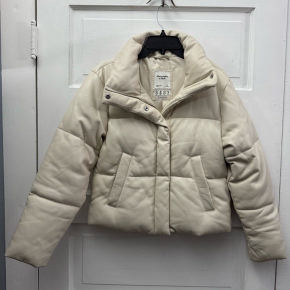 Jackets & Blazers - Abercrombie & Fitch Cream Faux Leather Mini Puffer Jacket